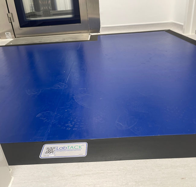 Installed blue LabTACK contamination control mat